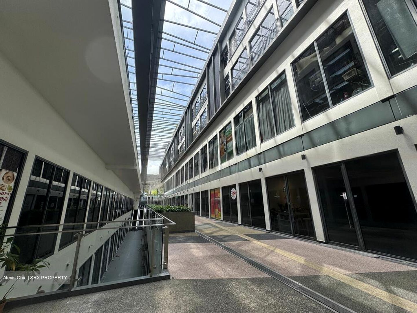 The Promenade@Pelikat (D19), Shop House #451552601